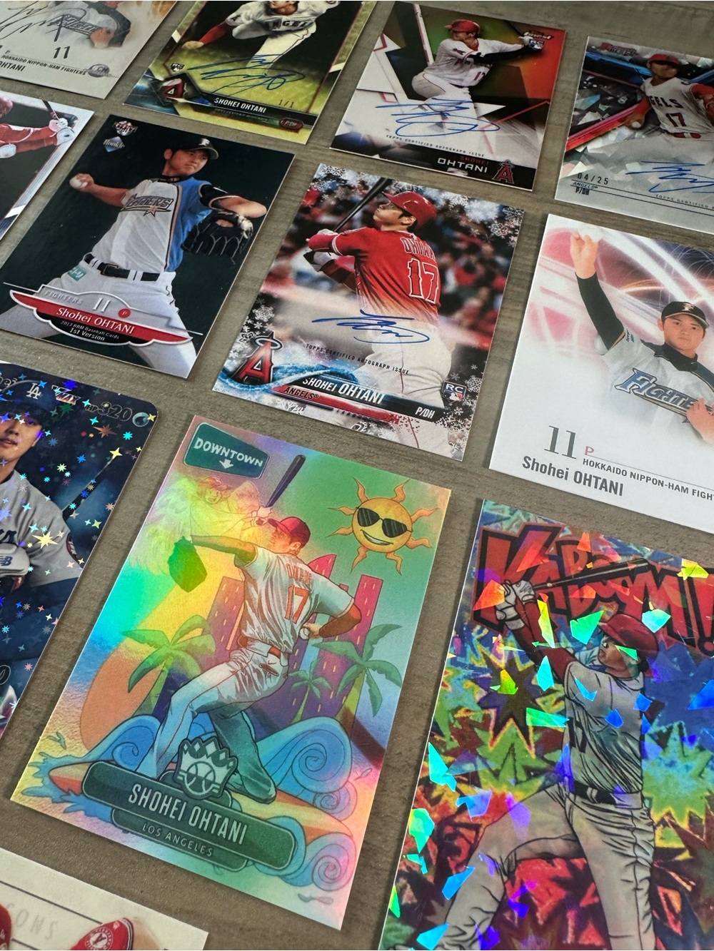Shohei Ohtani Signed Rookie Lot of (17) BBM Downtown Kaboom Anime Novelty Cards. - Picture 5 of 7